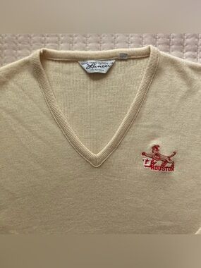 Vintage Houston Cougars Sweater Men’s Medium V Neck VTG H Town Lancer Acrylic